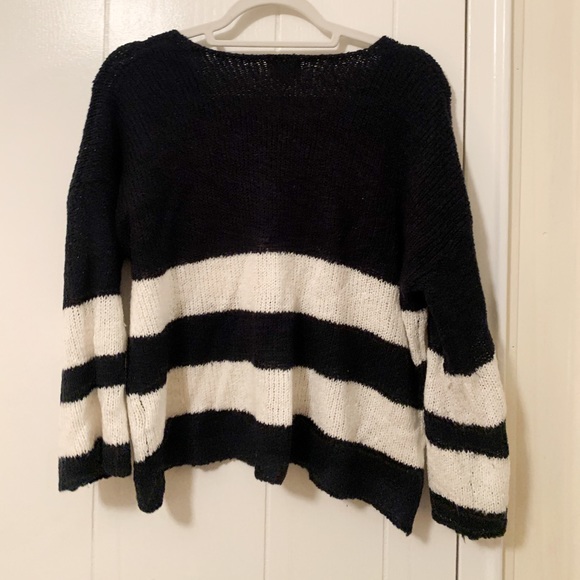 Sweater - Picture 2 of 2